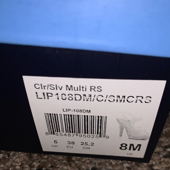 Heels - Picture 3 of 3